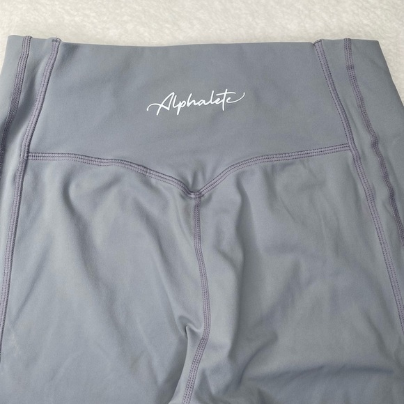 Alphalete Pants - Alphalete Leggings Grey Size Large EUC